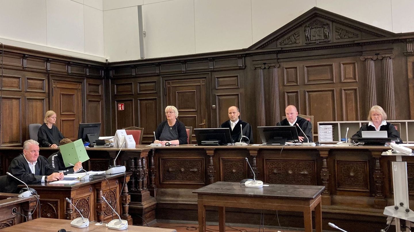 Tat im Drogenrausch: Rund drei Jahre Haft für Messerangriff auf Autofahrer