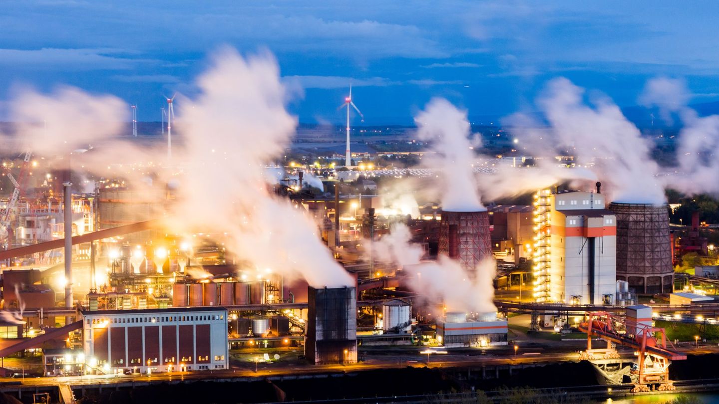 Deutsche Wirtschaft: Konjunkturkrise hält an – Hoffnung für 2026