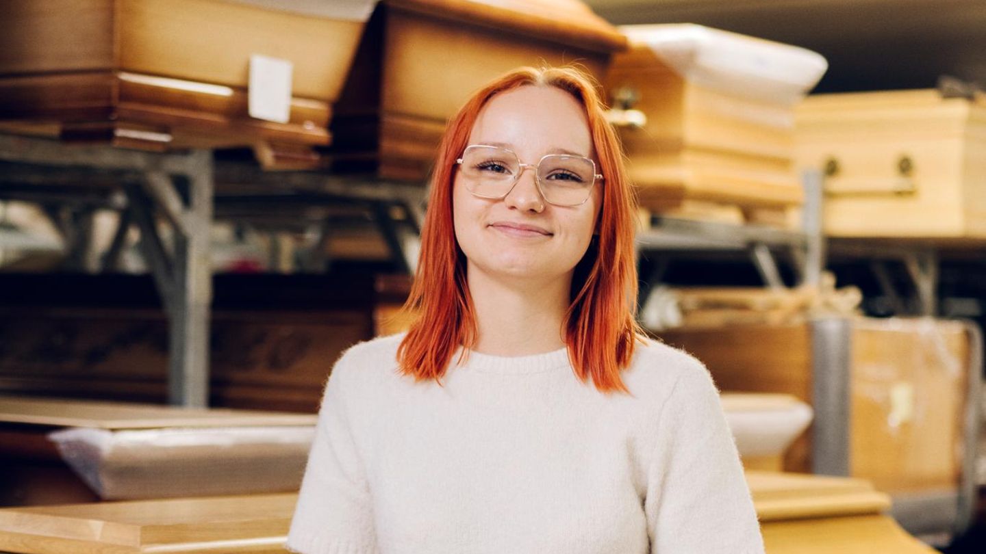 Ahorn Gruppe: Ausbildung im Bestattungsunternehmen? So funktioniert es