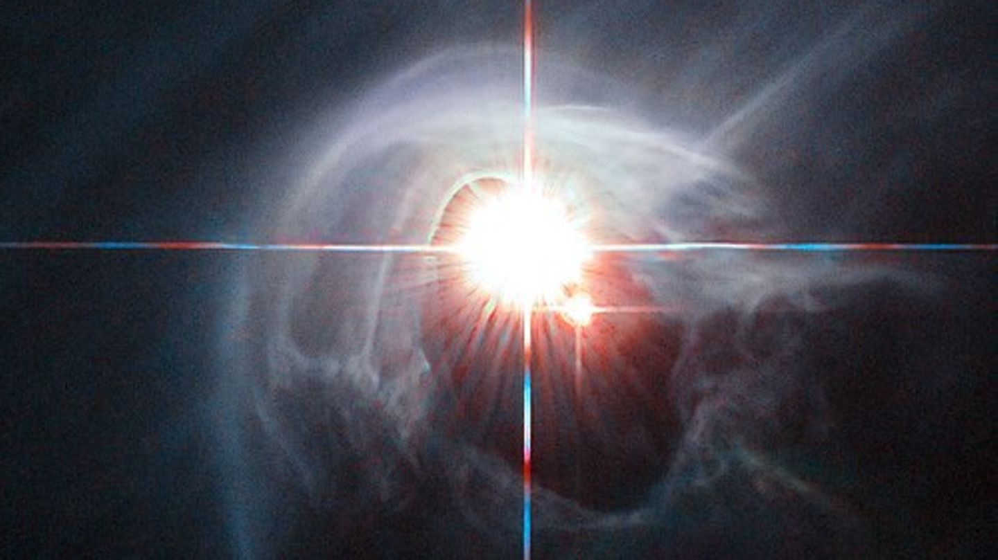 Universum: Mondgeburt in Hyperzeitlupe: Wie Planet CT Cha b „Vater“ wird
