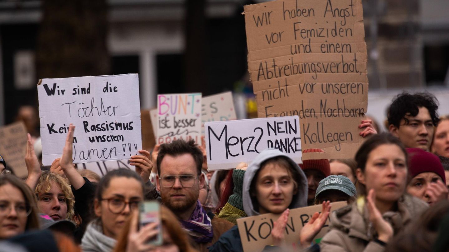 „Stadtbild“-Debatte: SPD-Generalsekretär: Unsicherheitsgefühl geht von Männern aus