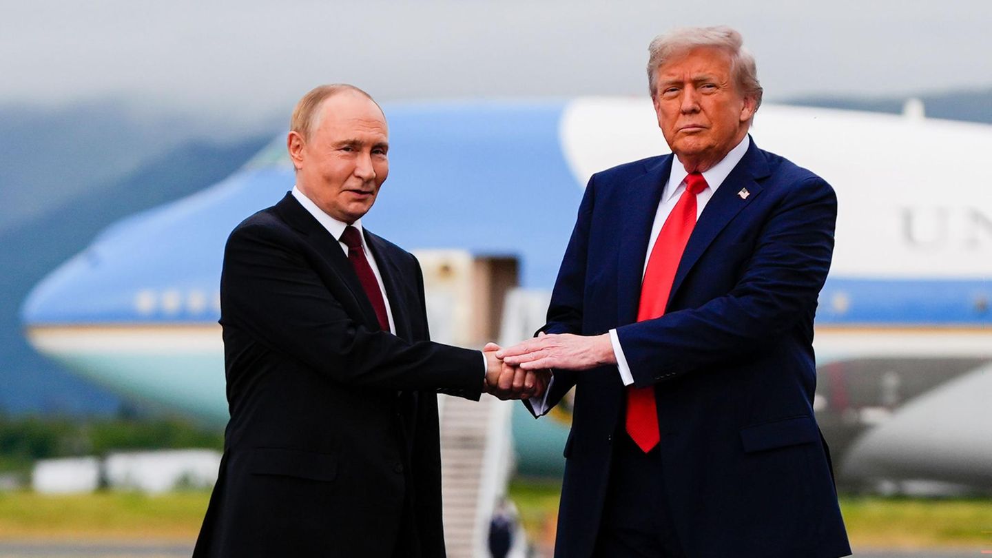 Friedensgespräche: Trump kündigt Treffen mit Putin in Budapest an