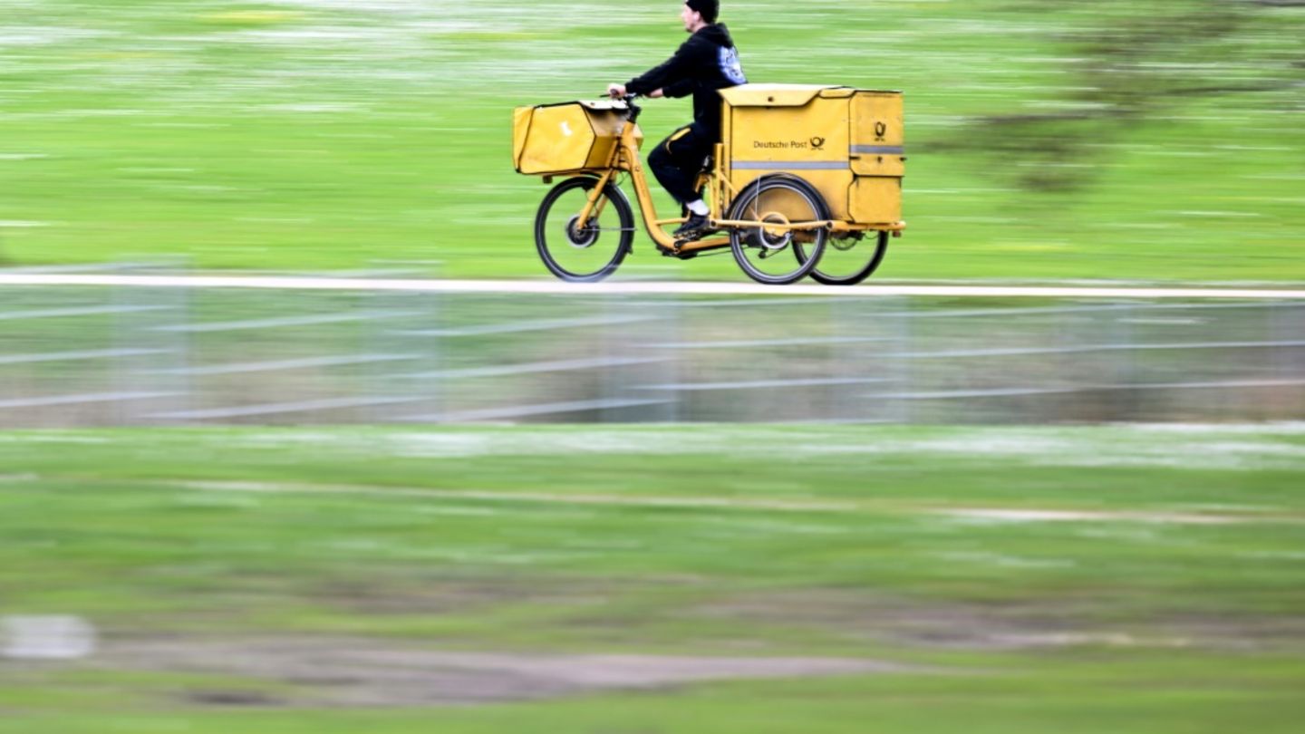 Wegen Zunahme an Beschwerden: Bundesnetzagentur droht Post mit Geldstrafe