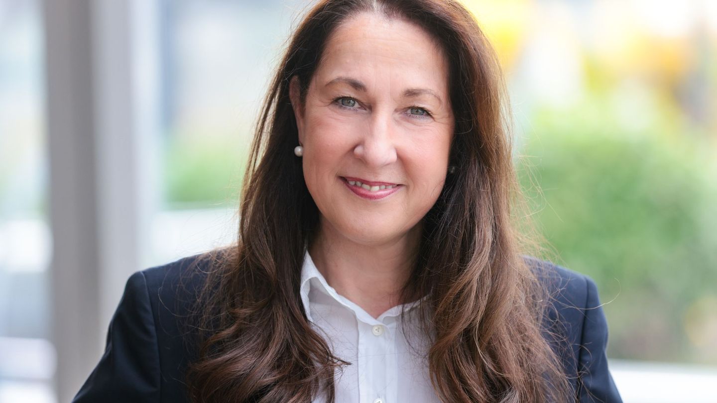 Vor der Vereidigung: Amtsbeginn für Stalzer in Herdecke – Kritik auch an Merz