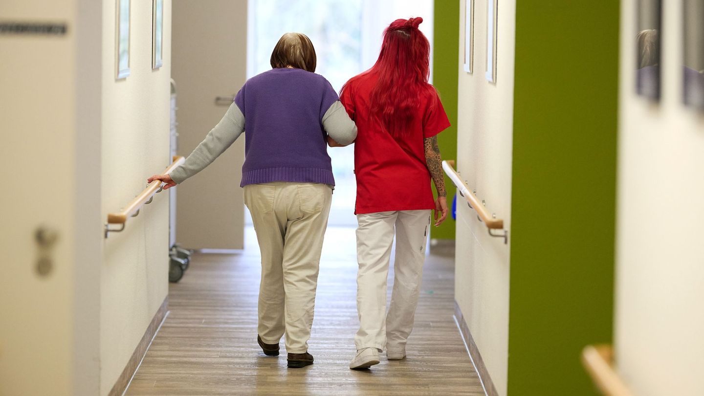 Gesundheit: Verband: Bezahlung der Pflegekräfte im Saarland verbessert