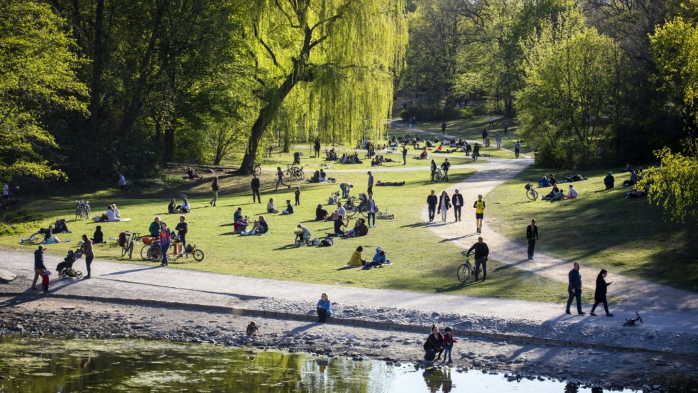 Umfrage zu Geld im Alter: Mehrheit will lieber mehr Freizeit als länger arbeiten