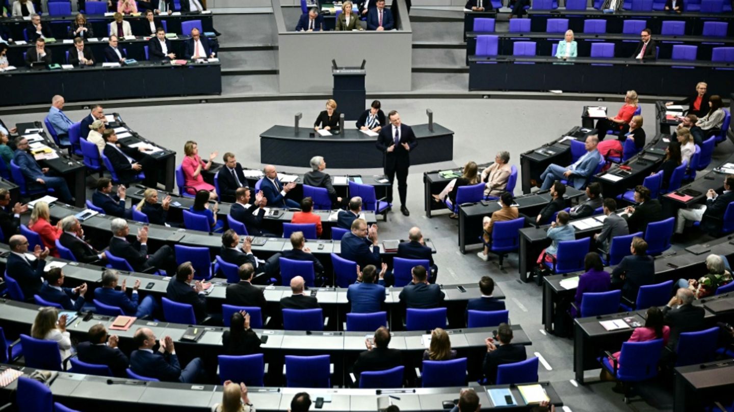 Von Erdgas bis Elektrogeräte: Bundestag stimmt über mehrere Gesetzesvorhaben ab