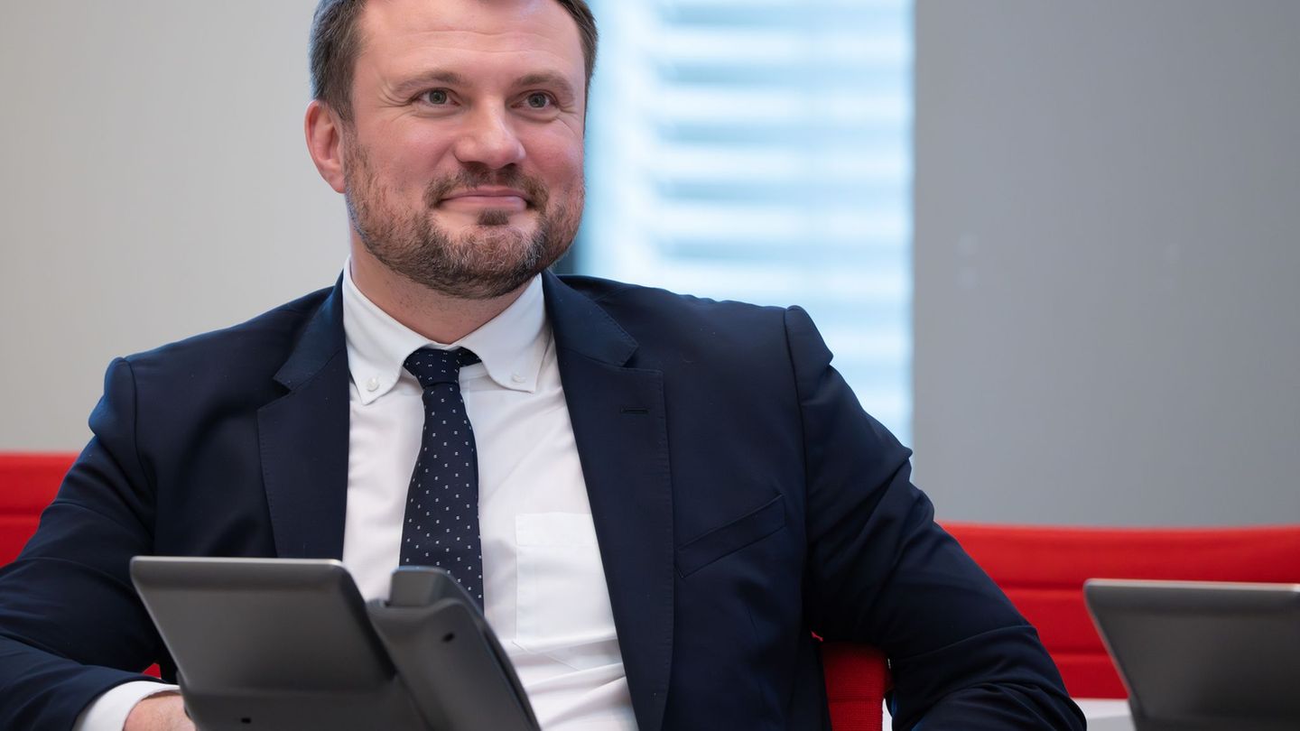 Stahl-Beratungen beim Kanzler: Stahlkrise: Brandenburg drängt auf Schutz vor Billigimporten