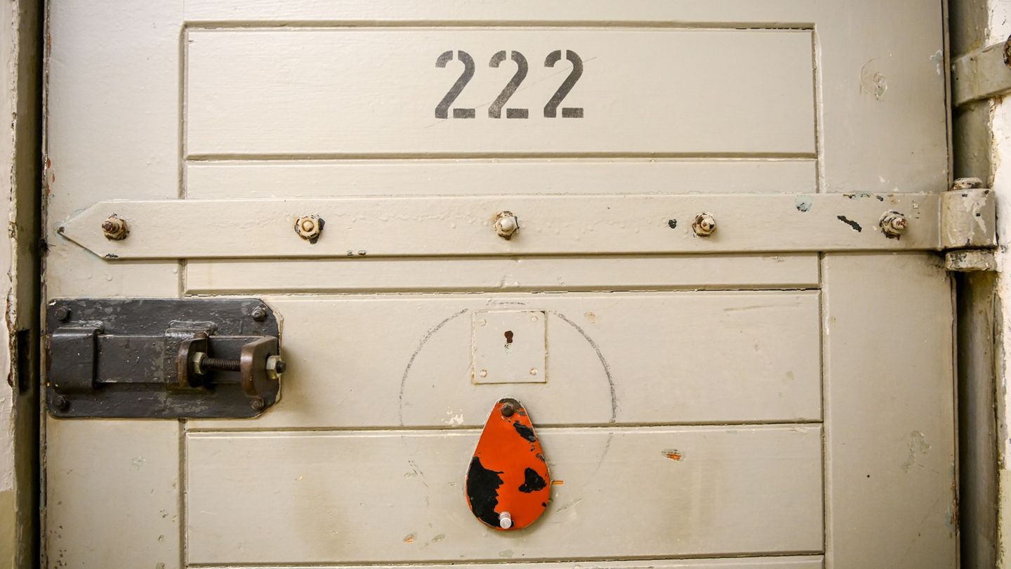 SED-Diktatur: Härtefallfonds: Mehr Entschädigung für SED-Opfer