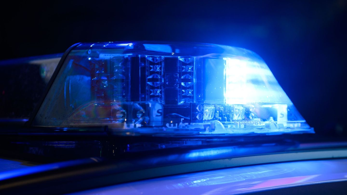 Diebstähle in MV: Unbekannte brechen Transporter auf und stehlen Werkzeug