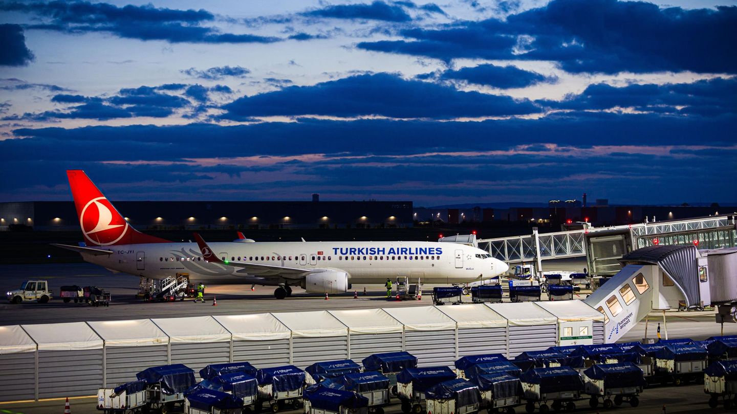 Luftverkehr: Flughafen Hannover nach Drohnensichtung zeitweise gesperrt