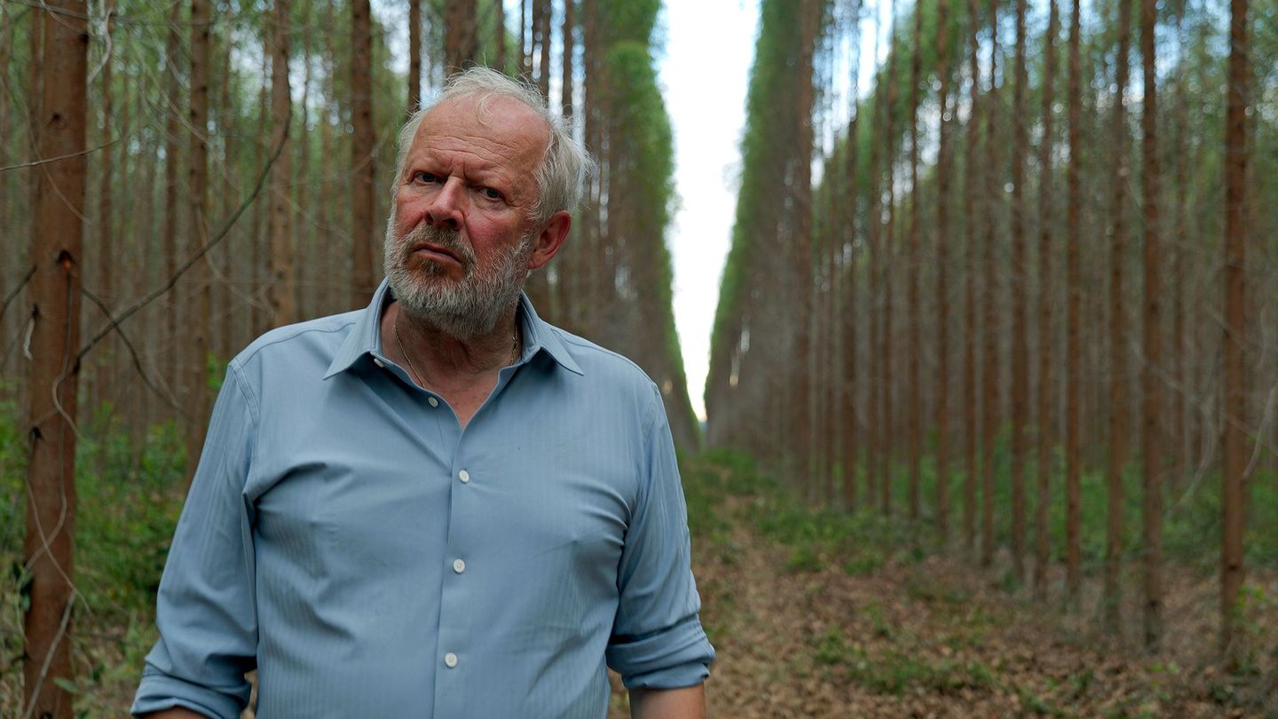 „Verschollen“: Warum Axel Milberg bei den Dreharbeiten zu dem Umweltthriller um sein Leben fürchtete